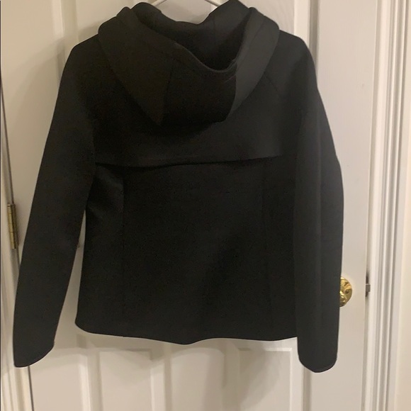 Lou and Grey Form Scuba running jacket hood -vented back - Picture 2 of 3